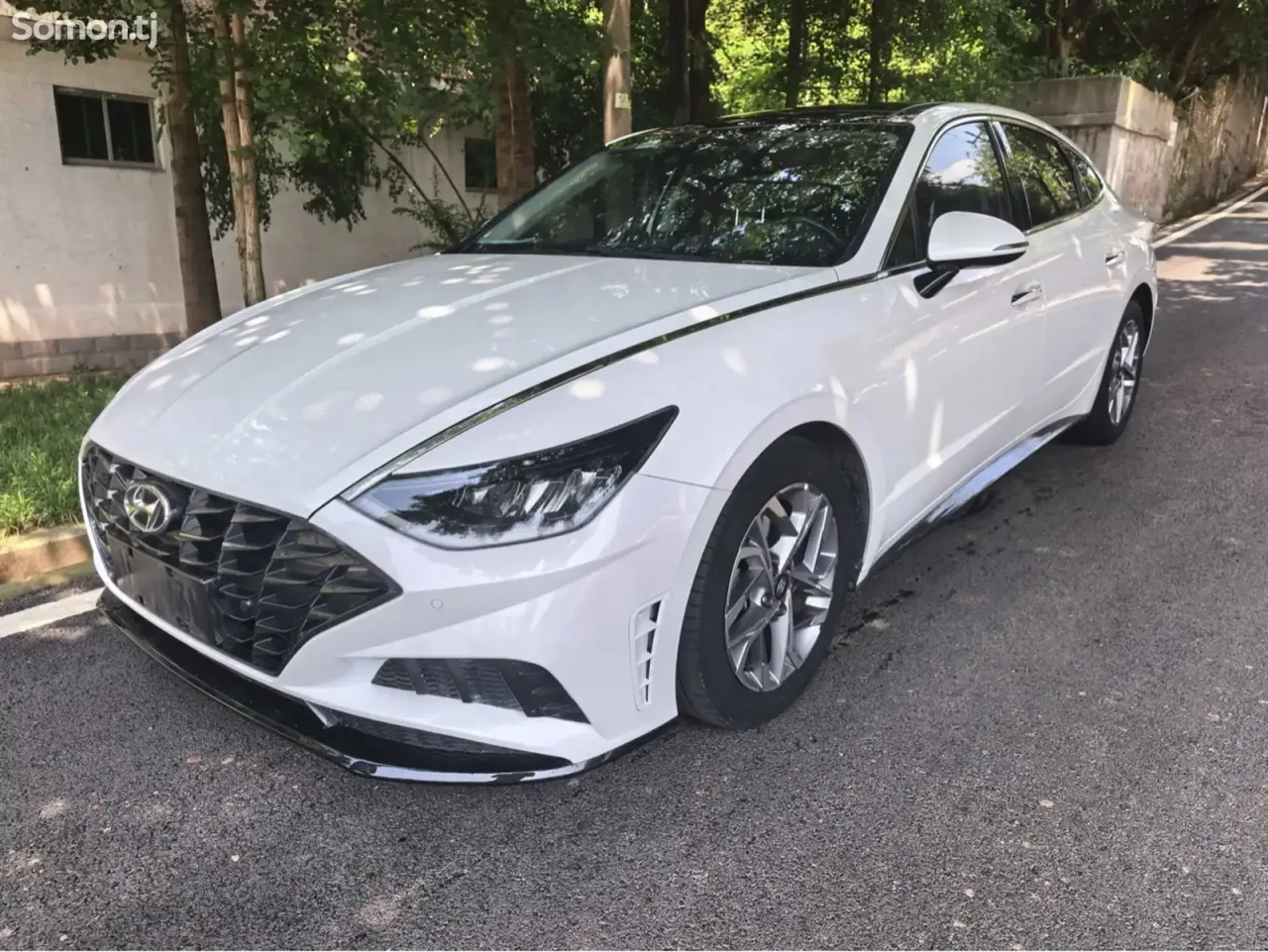 Hyundai Sonata 2020 · 1.5 AT