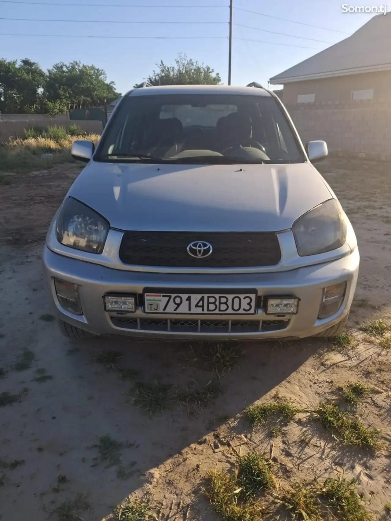 Toyota RAV 4 2002 · 1.8 MT