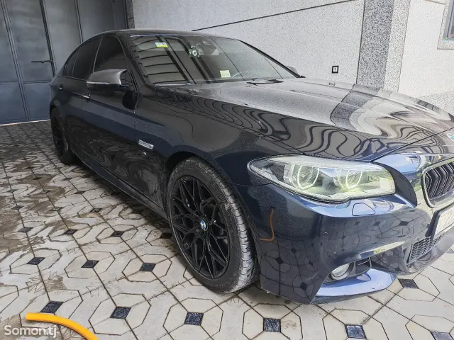 BMW 5 series 2014 · 3.0 AT