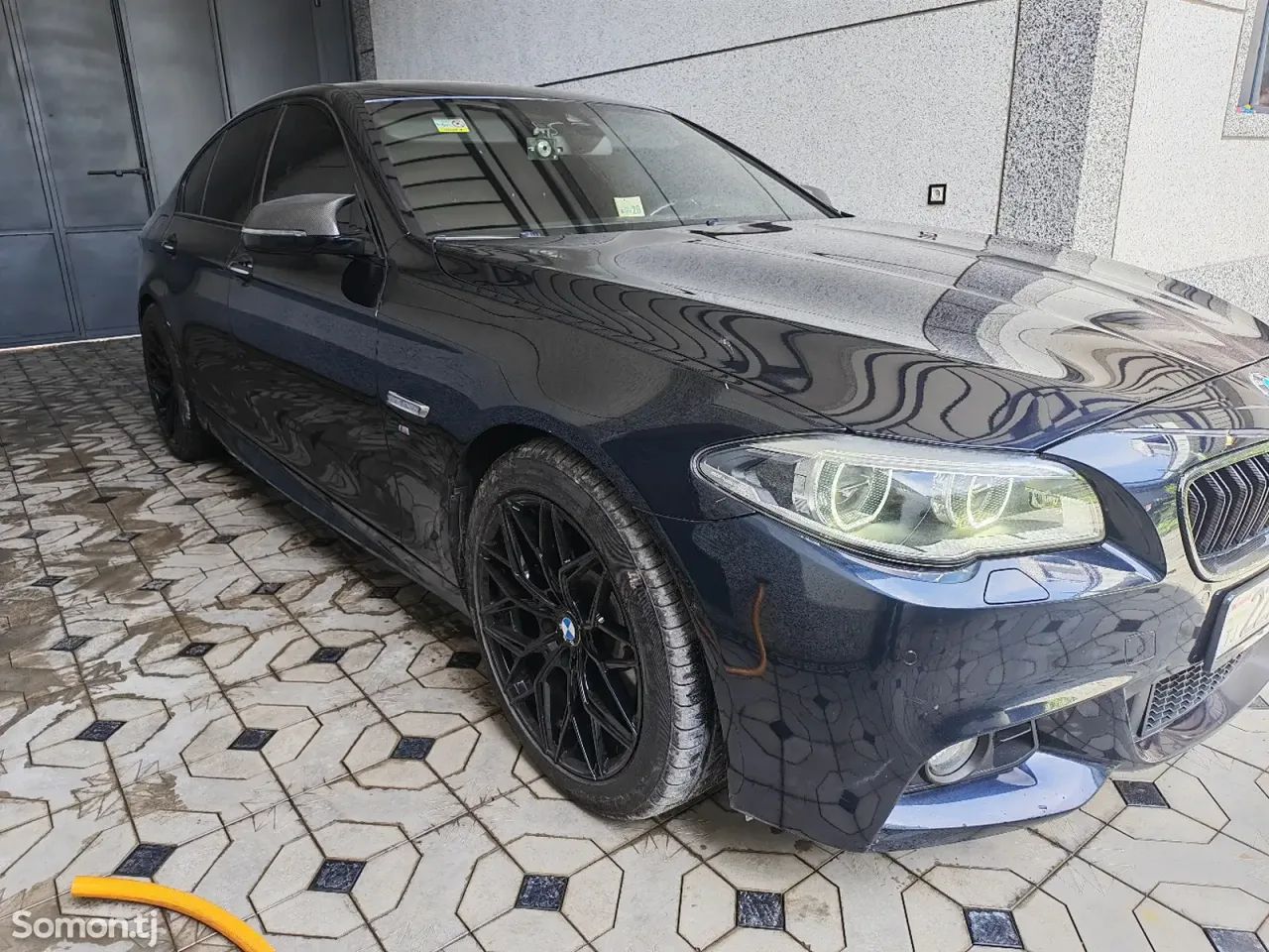 BMW 5 series 2014 · 3.0 AT