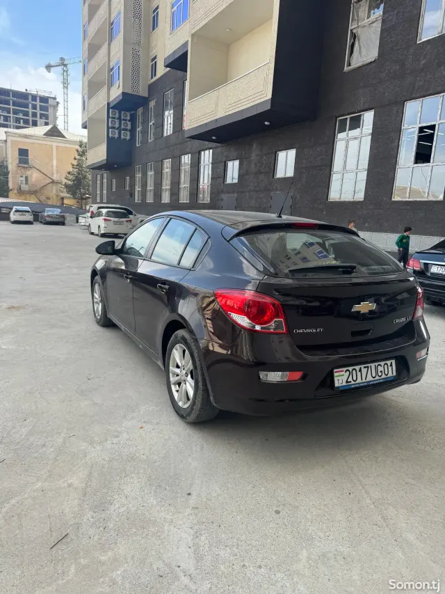 Chevrolet Cruze 2015 · 1.8 AT