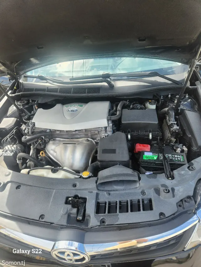 Toyota Camry 2016 · 2.0 AT