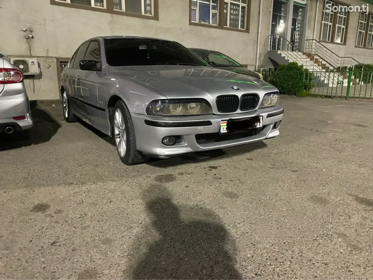 BMW 5 series 2000 · 2.8 MT