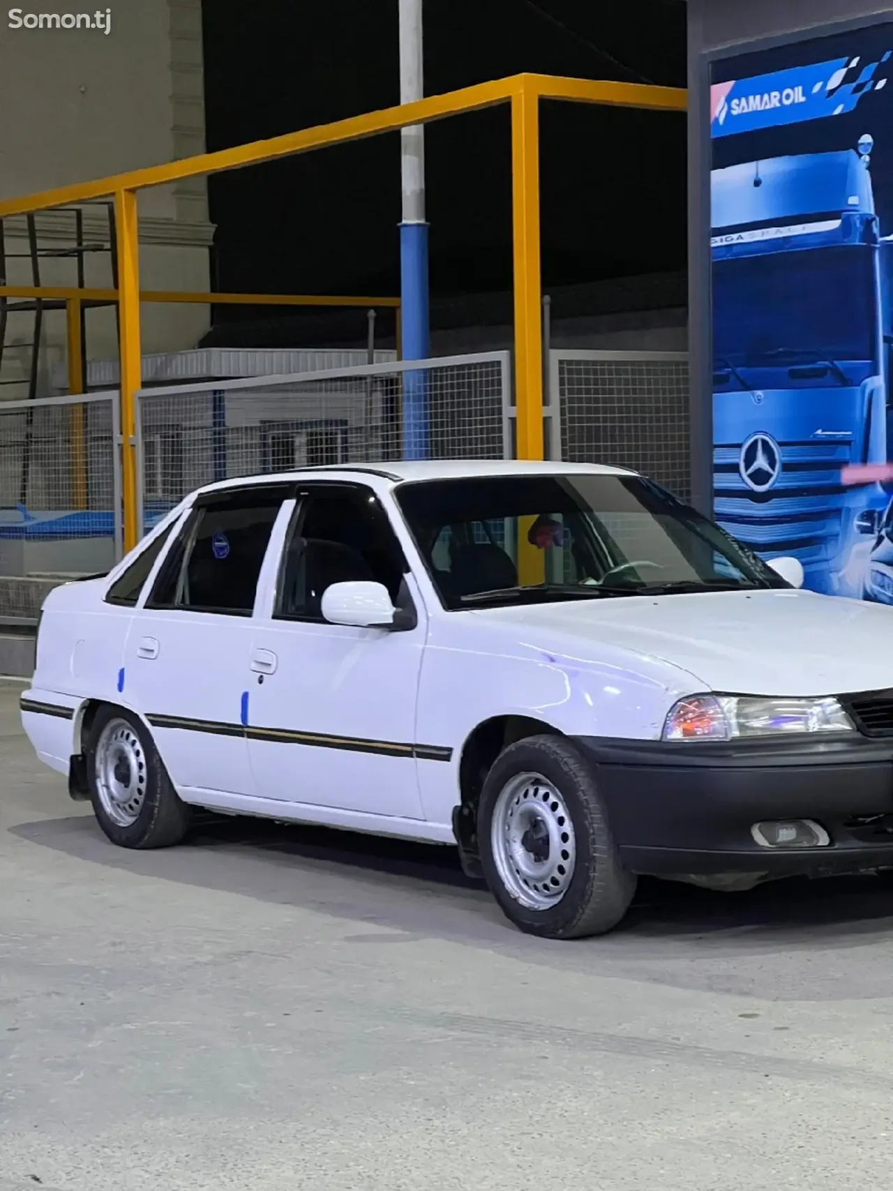 Daewoo Nexia 1995 · 1.6 MT
