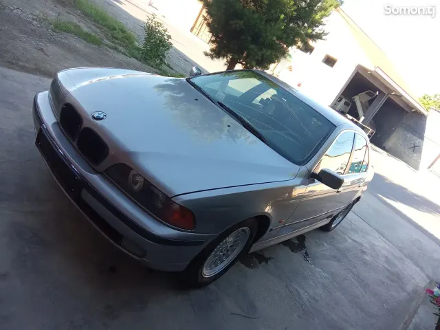 BMW 5 series 1998 · 2.5 AT
