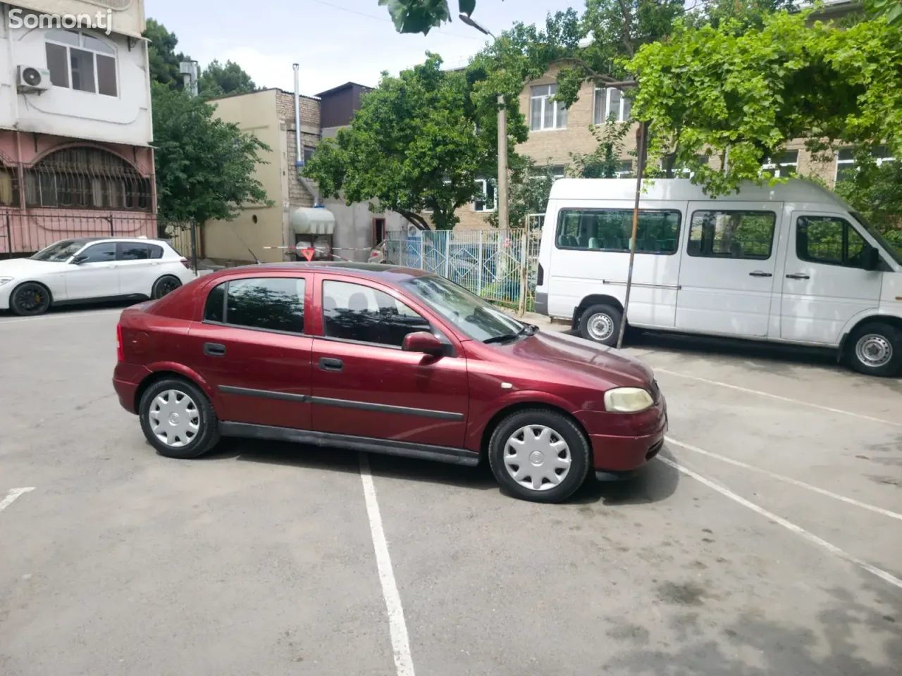 Opel Astra G 1998 · 1.6 MT