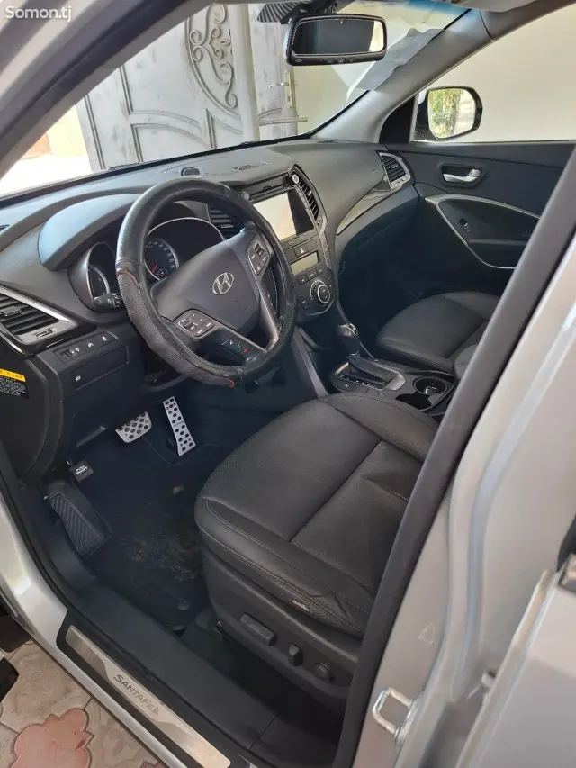 Hyundai Santa Fe 2014 · 2.0 AT