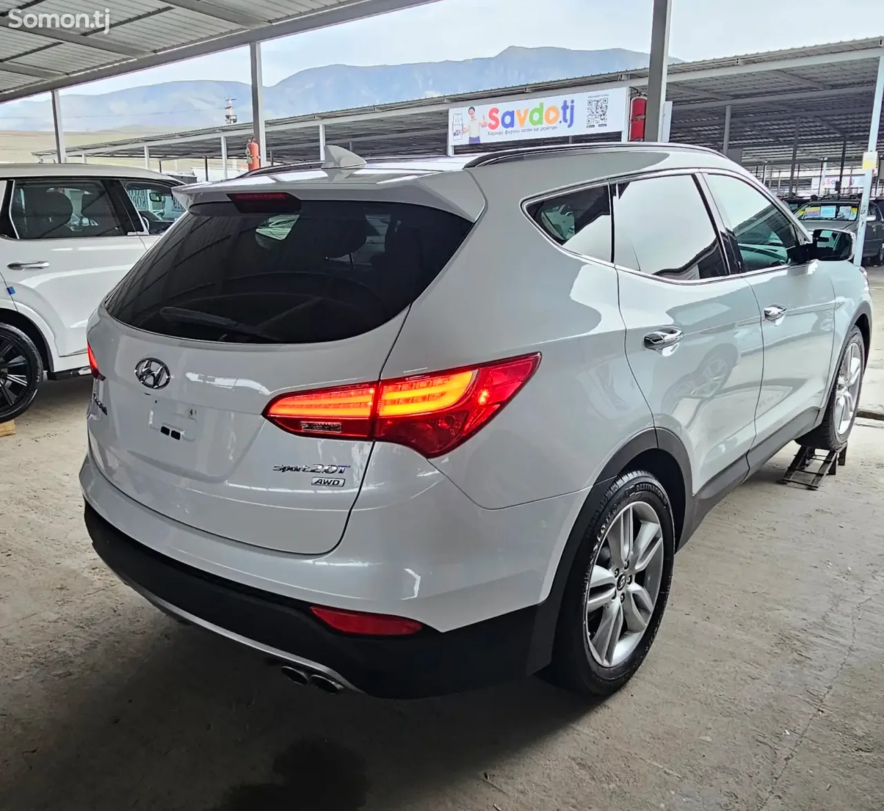 Hyundai Santa Fe 2015 · 2.0 AT