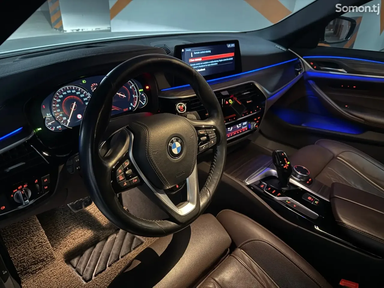 BMW 5 series 2018 · 2.0 AT