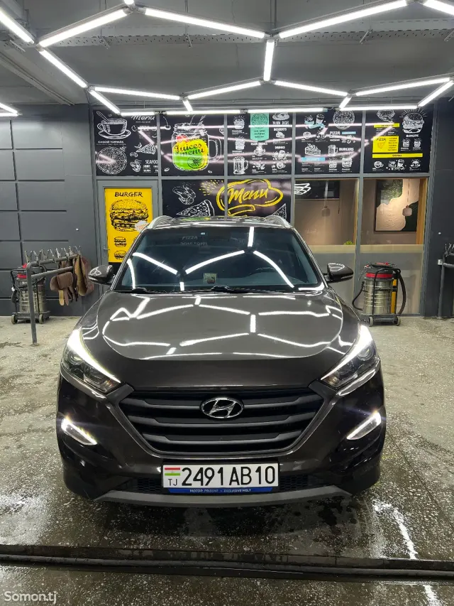 Hyundai Tucson 2017 · 1.6 AT