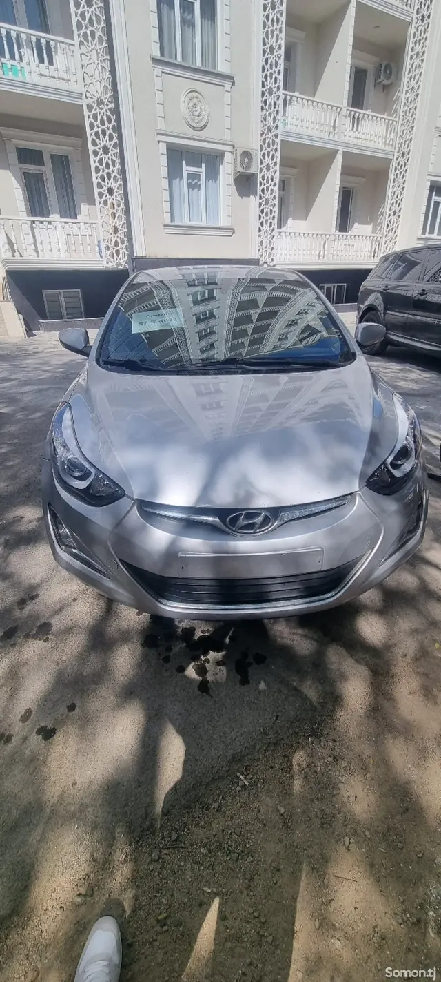 Hyundai Avante 2014 · 1.6 AT