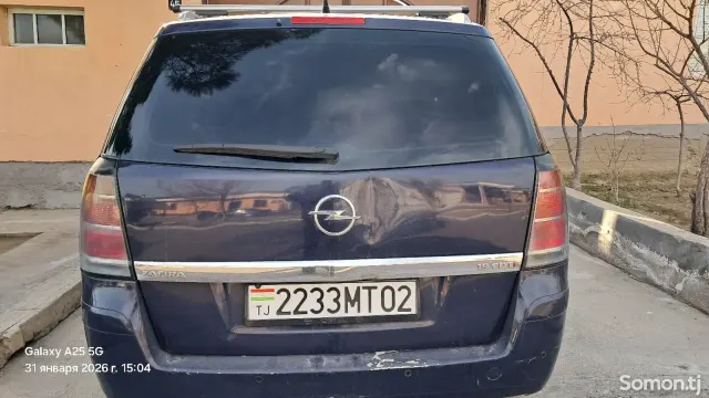 Opel Zafira 2007 · 1.9 AT