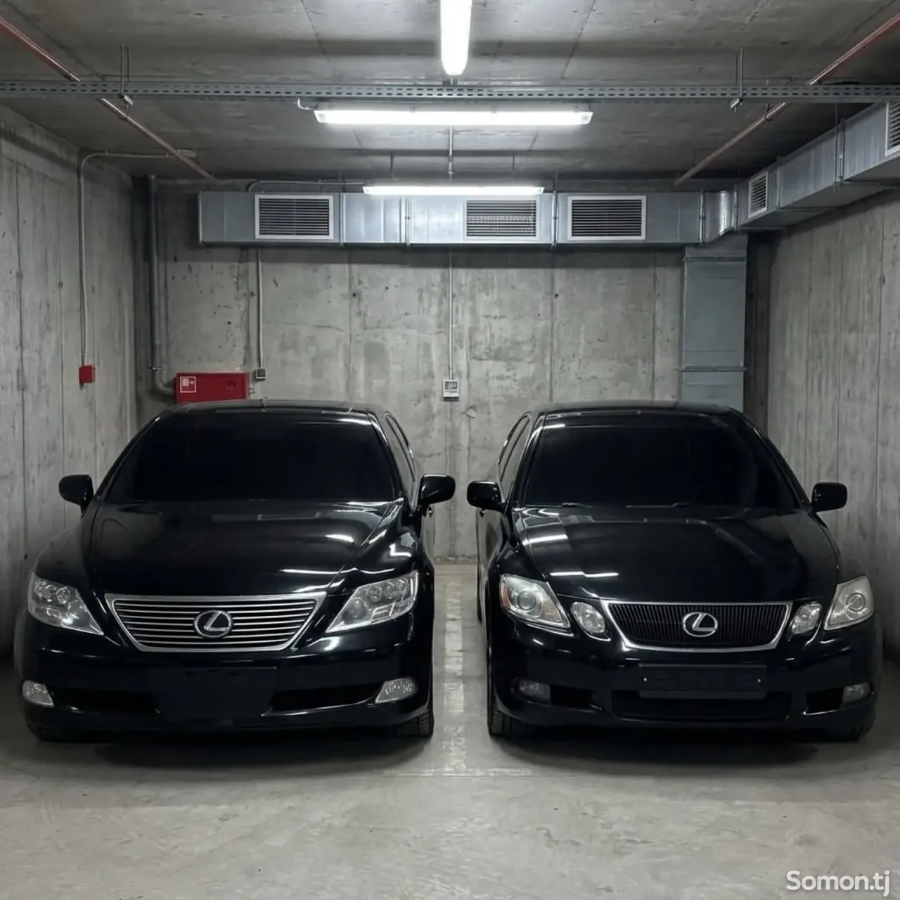 Lexus LS series 2008 · 4.6 AT