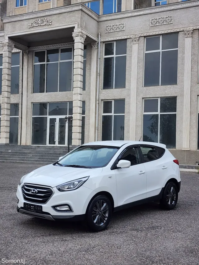Hyundai Tucson 2014 · 2.0 AT