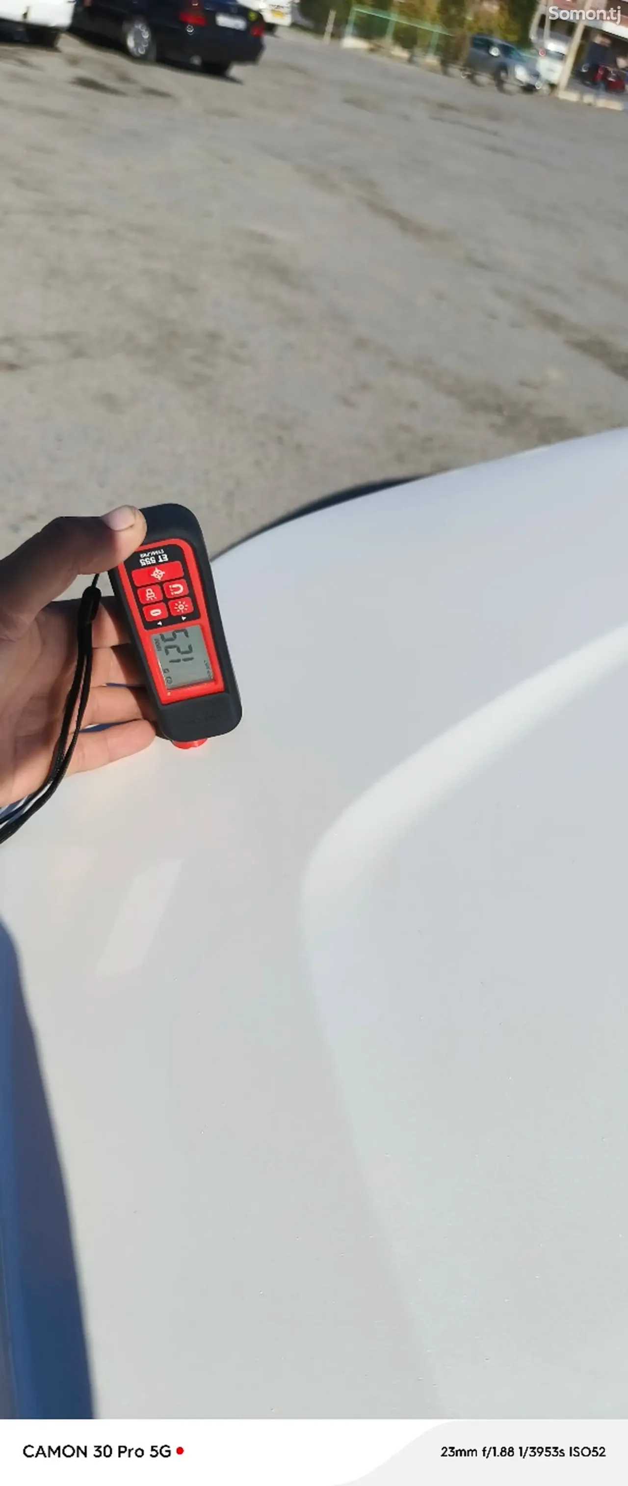 Toyota Voxy 2014 · 2.0 AT