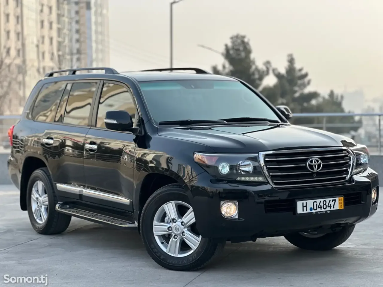 Toyota Land Cruiser 2015 · 4.5 AT