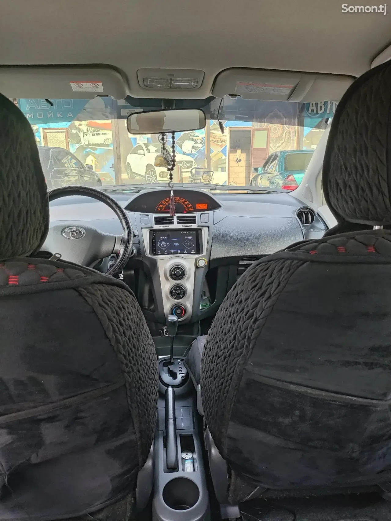 Toyota Vitz 2007 · 1.3 AT