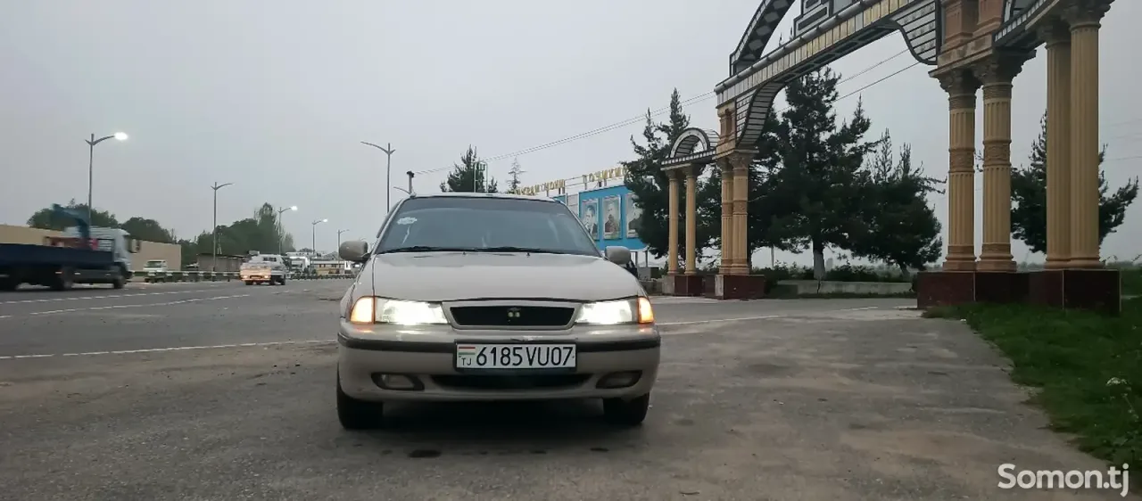 Daewoo Nexia 1996 · 1.6 MT