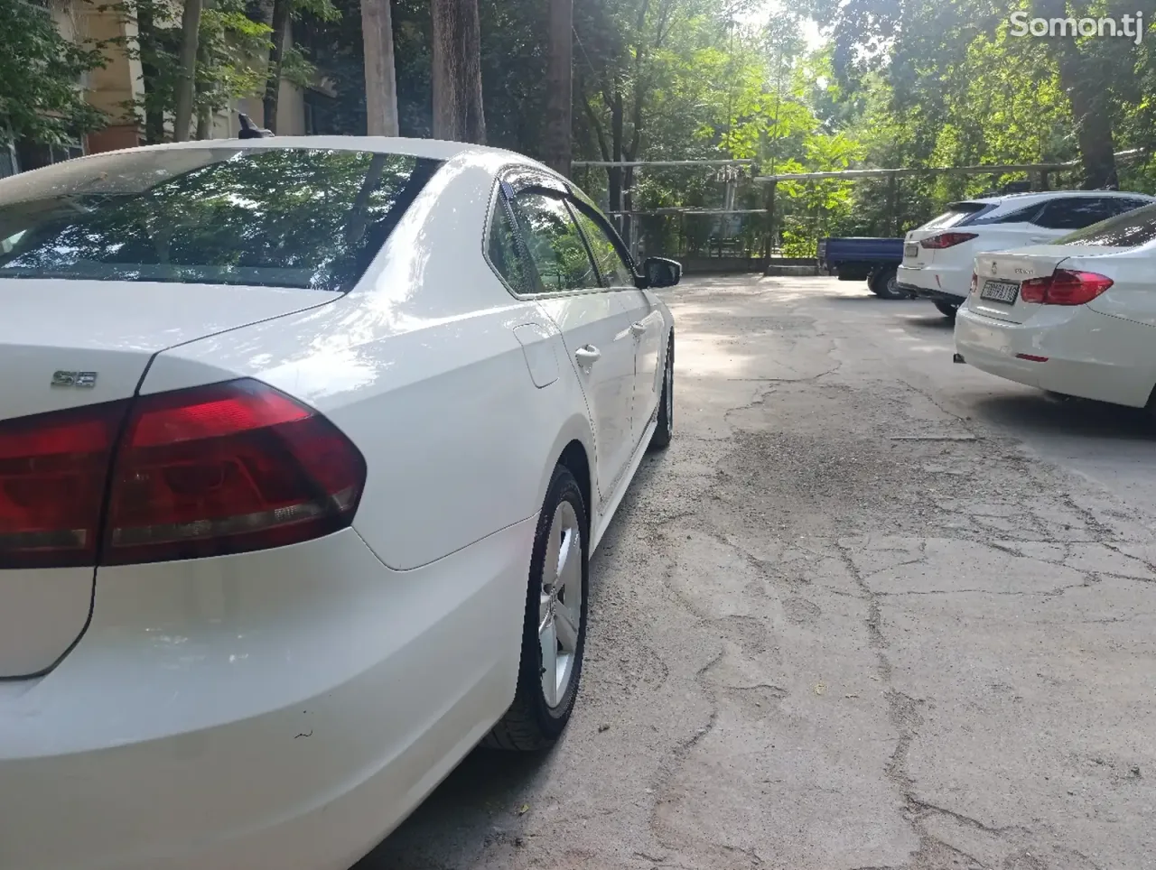 Volkswagen Passat 2014 · 2.5 AT