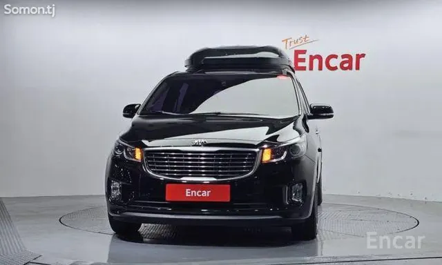 Kia Carnival 2016 · 2.2 AT