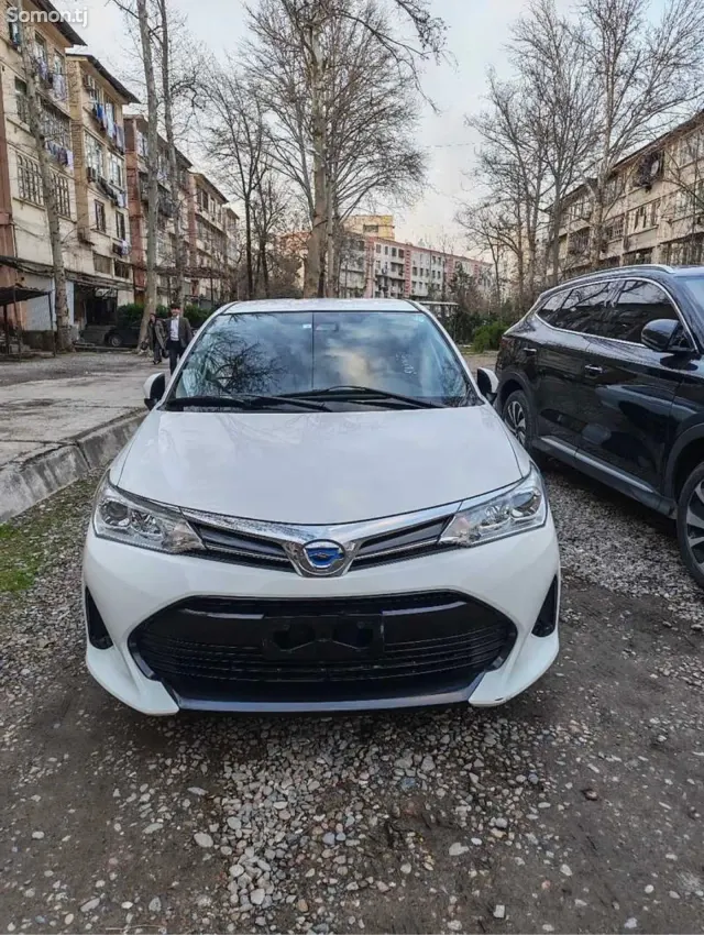 Toyota Fielder 2018 · 1.5 AT