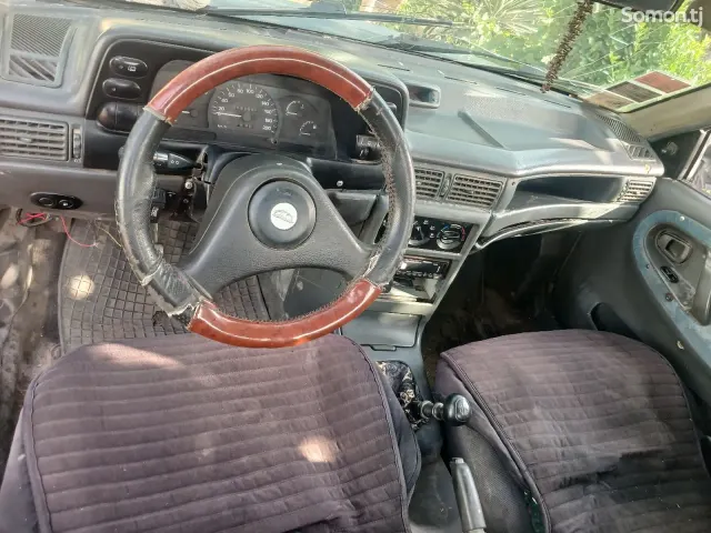 Daewoo Nexia 1999 · 1.6 MT