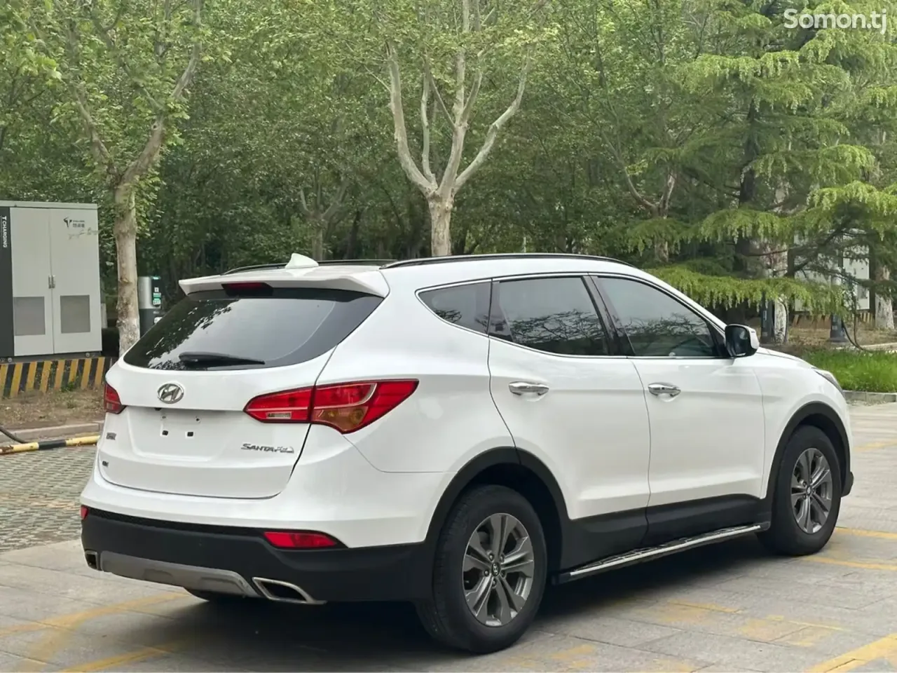Hyundai Santa Fe 2014 · 2.4 AT