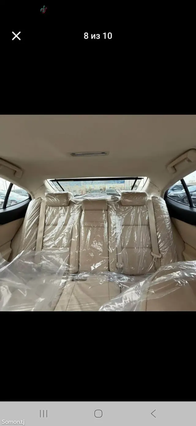 Lexus ES series 2015 · 3.5 AT