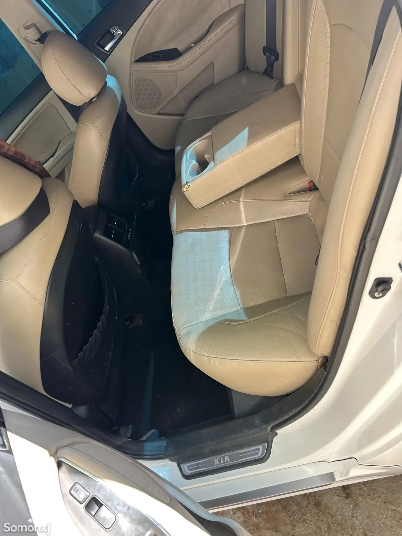 Kia K5 2014 · 2.5 AT