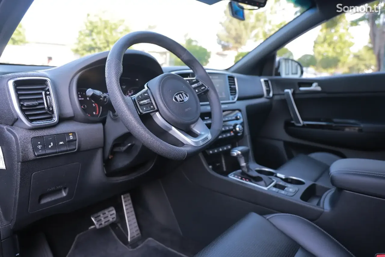 Kia Sportage 2019 · 2.0 AT