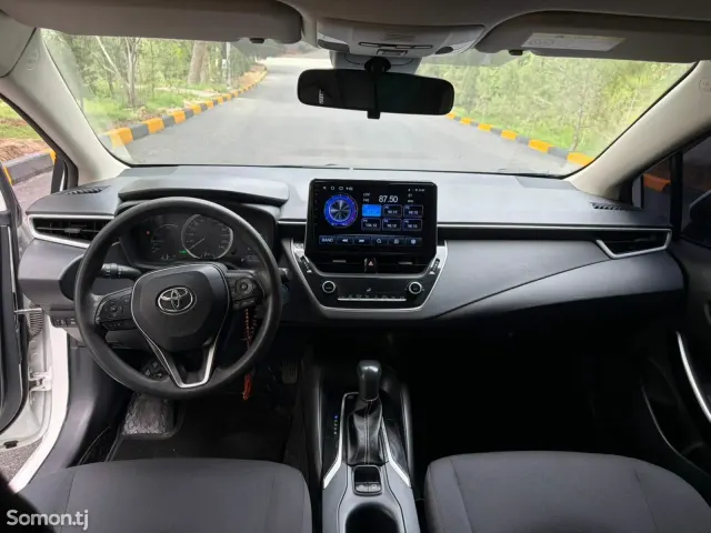 Toyota Corolla 2020 · 1.8 AT
