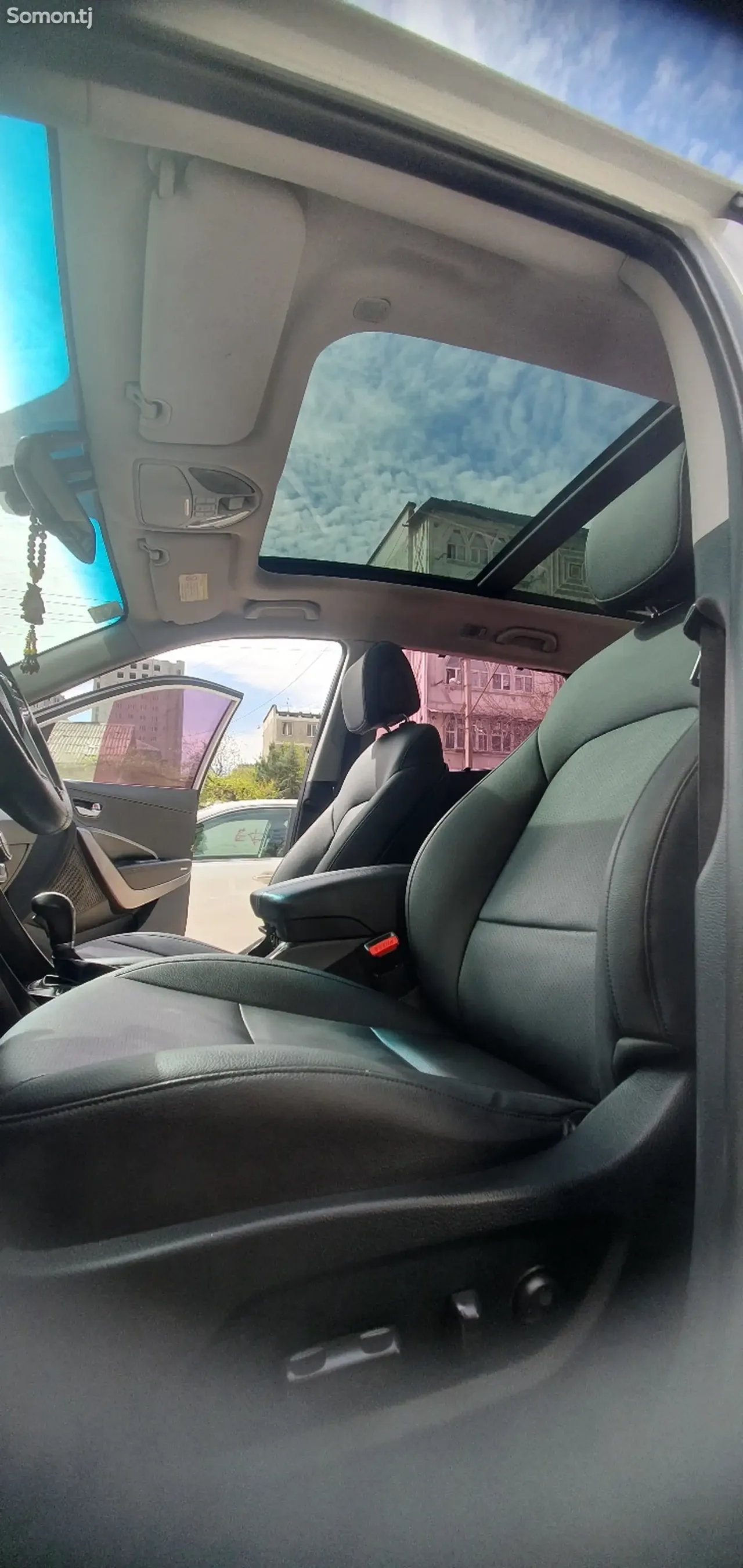 Hyundai Santa Fe 2014 · 2.4 AT