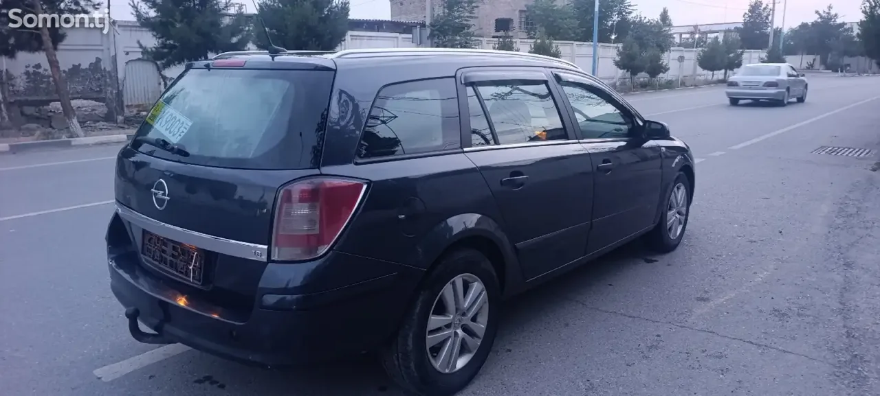 Opel Astra H 2007 · 1.8 MT