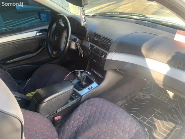 BMW 3 series 1999 · 1.6 MT