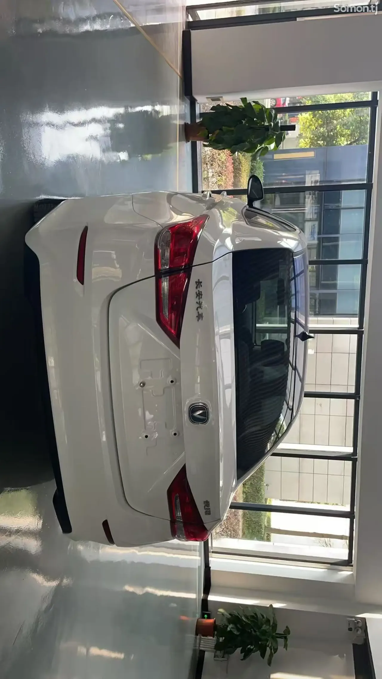 Changan Alsvin 2021 · AT
