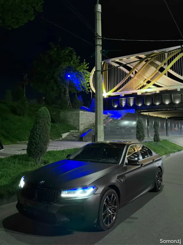 BMW 5 series 2014 · 3.0 AT