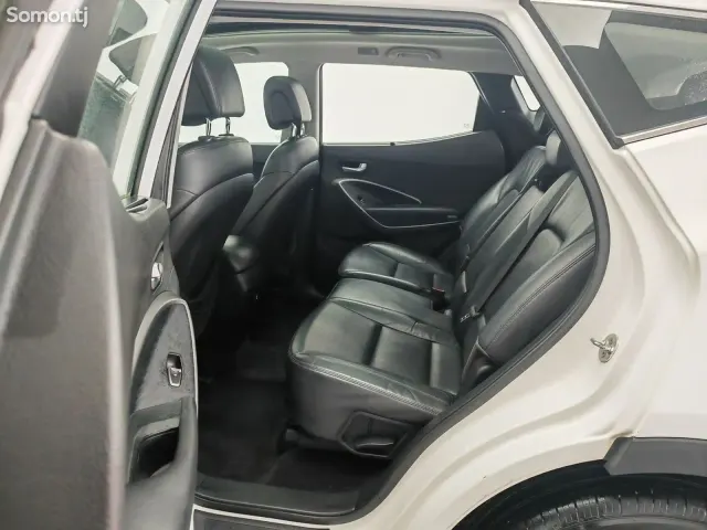 Hyundai Santa Fe 2015 · 2.0 AT