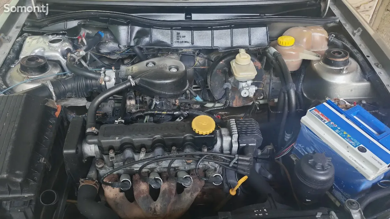 Opel Astra F 1996 · 1.6 MT