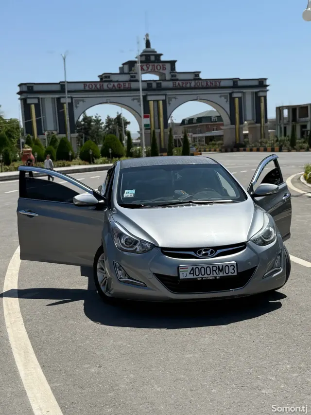 Hyundai Avante 2014 · 1.6 AT