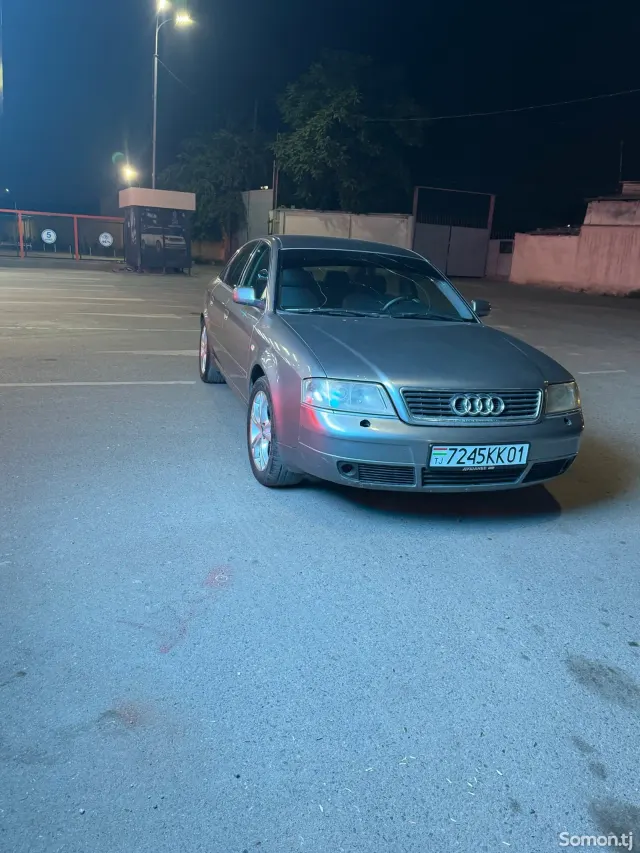 Audi A6 1999 · 2.4 MT