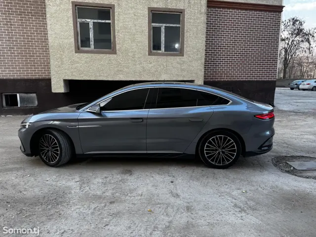 BYD Han EV 2024 · CVT
