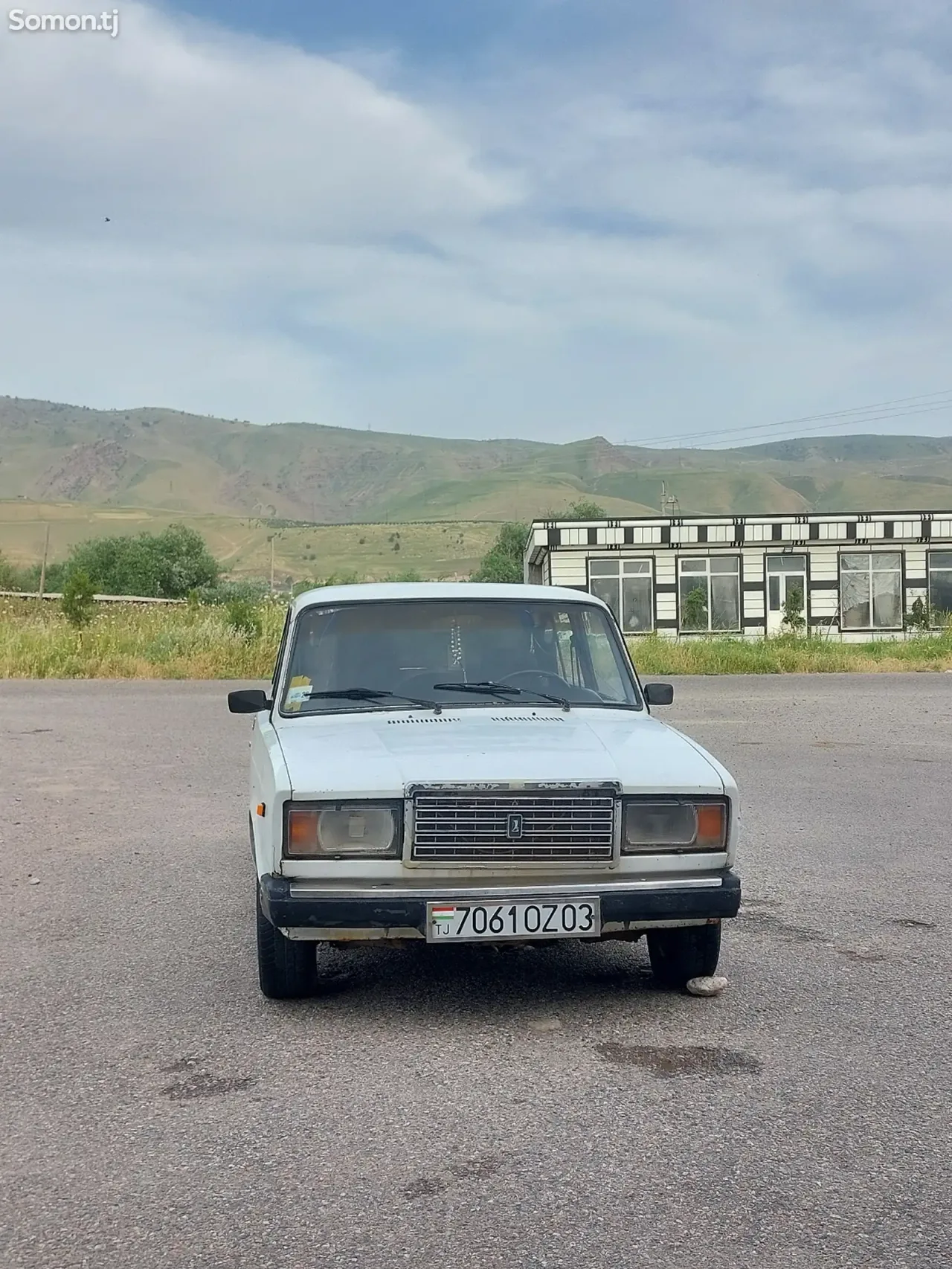 Lada (ВАЗ) 2107 2005 · 1.6 MT