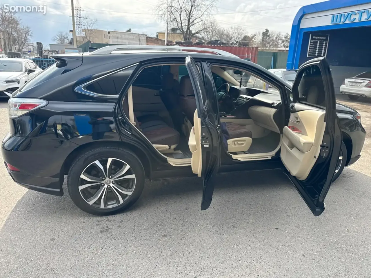 Lexus RX series 2011 · 3.5 AT