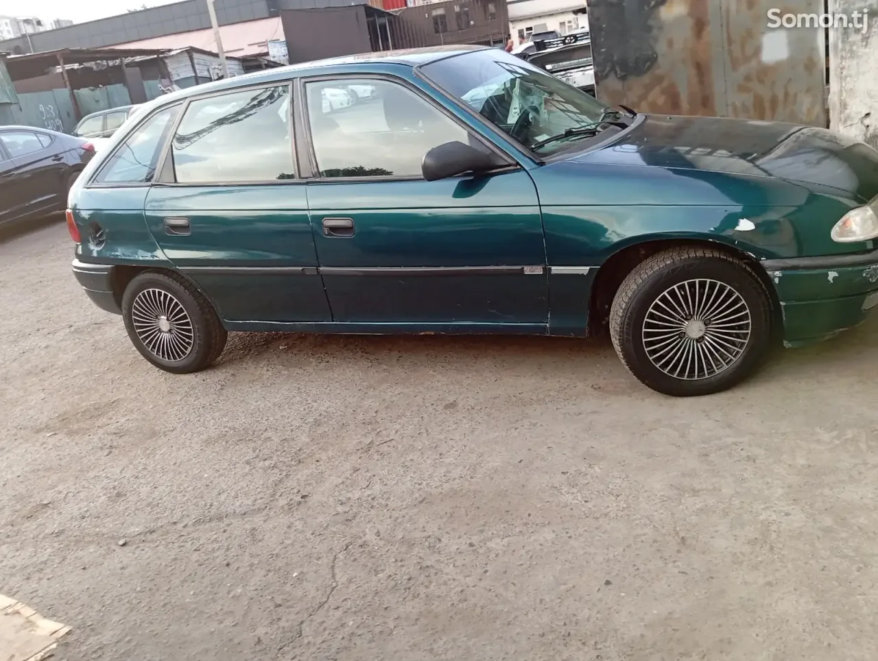 Opel Astra F 1997 · 1.6 MT