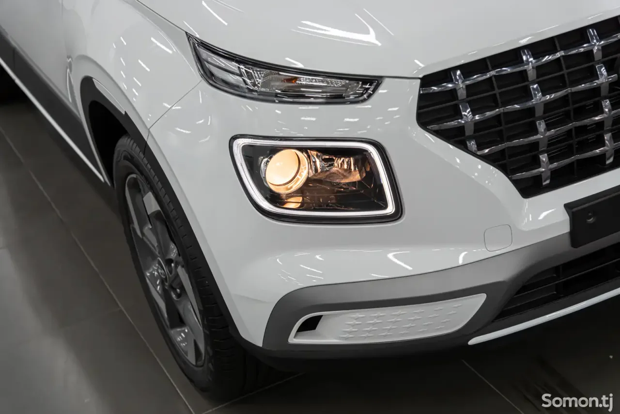 Hyundai Venue 2025 · 1.6 AT