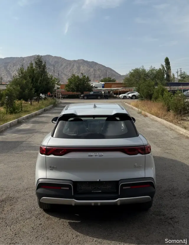 BYD Yuan Up 2025 · AT