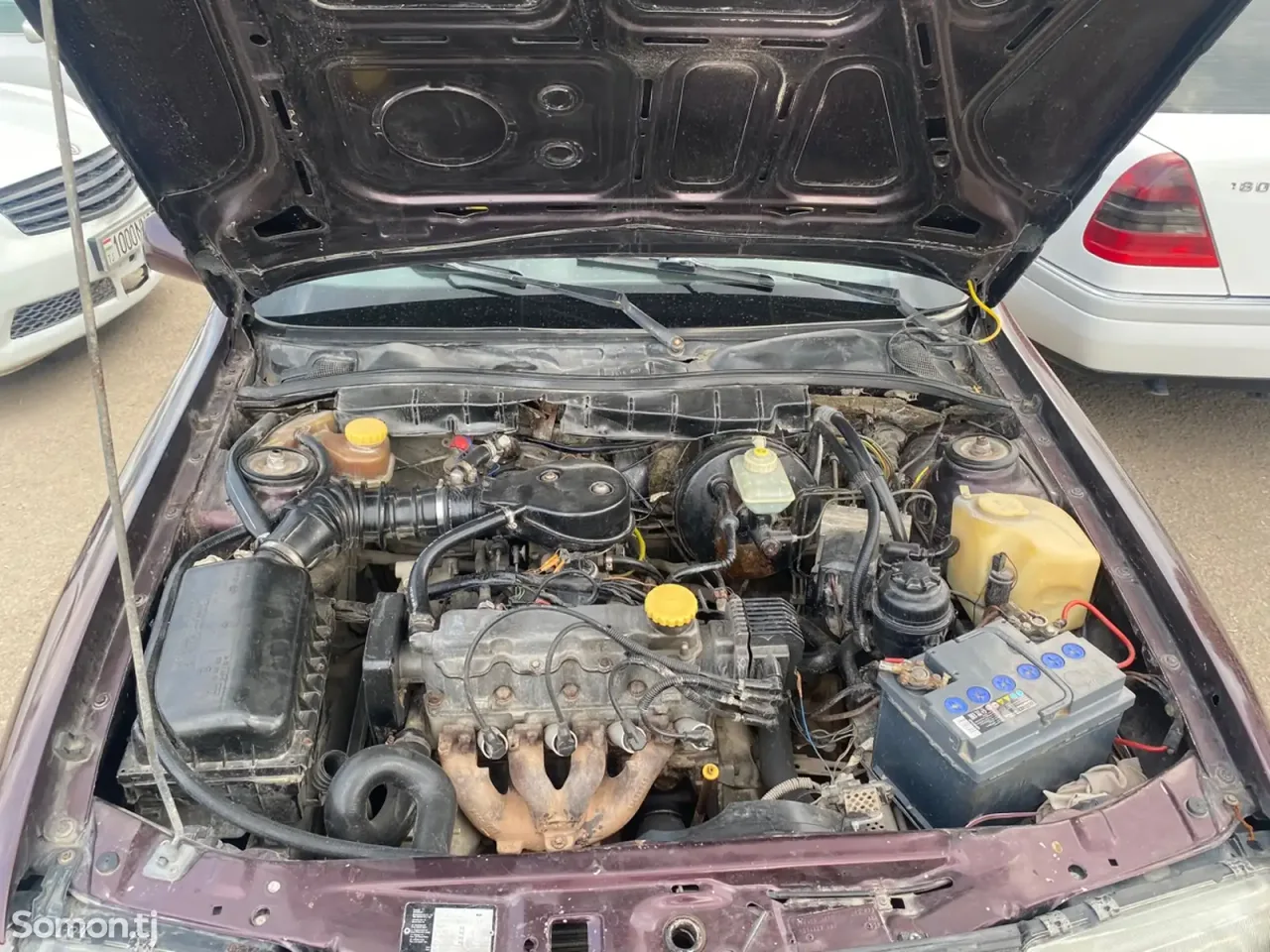 Opel Vectra A 1995 · 1.6 MT