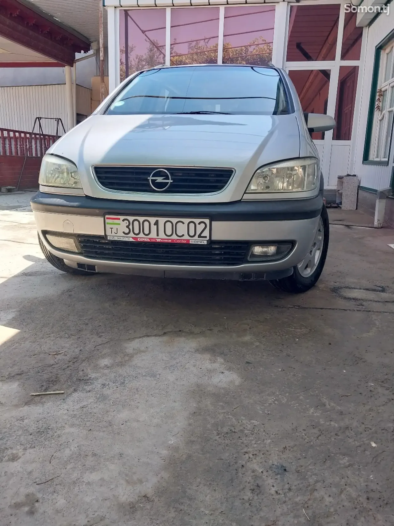 Opel Zafira 2002 · 1.8 MT