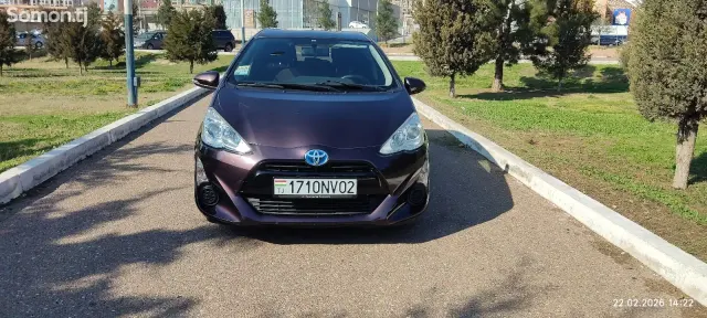 Toyota Aqua 2014 · 1.5 AT
