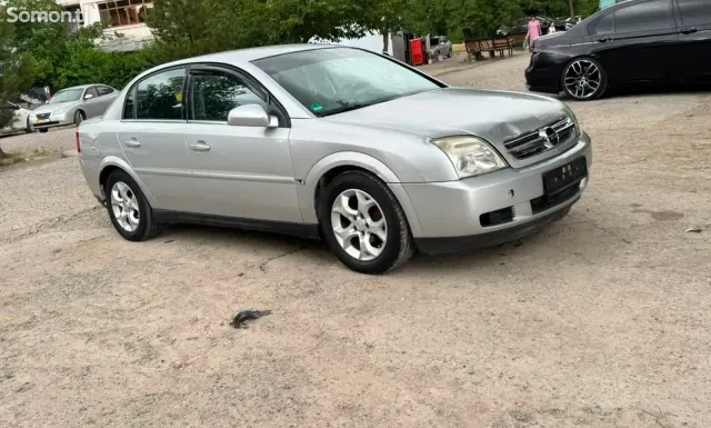 Opel Vectra C 2003 · 2.2 MT